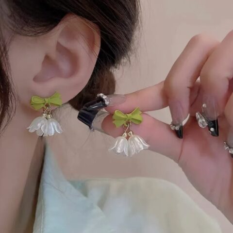 Cute Bow & Lily Drop Studs