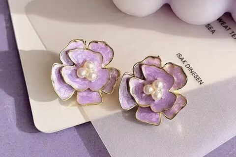 Lavender Pearl Flower Stud Earrings