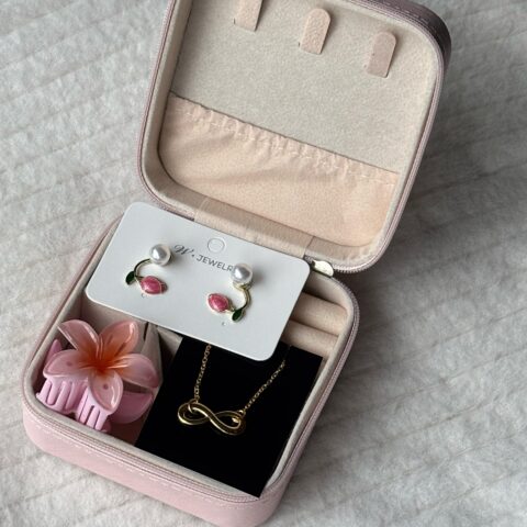 Rakhi Gift Hamper